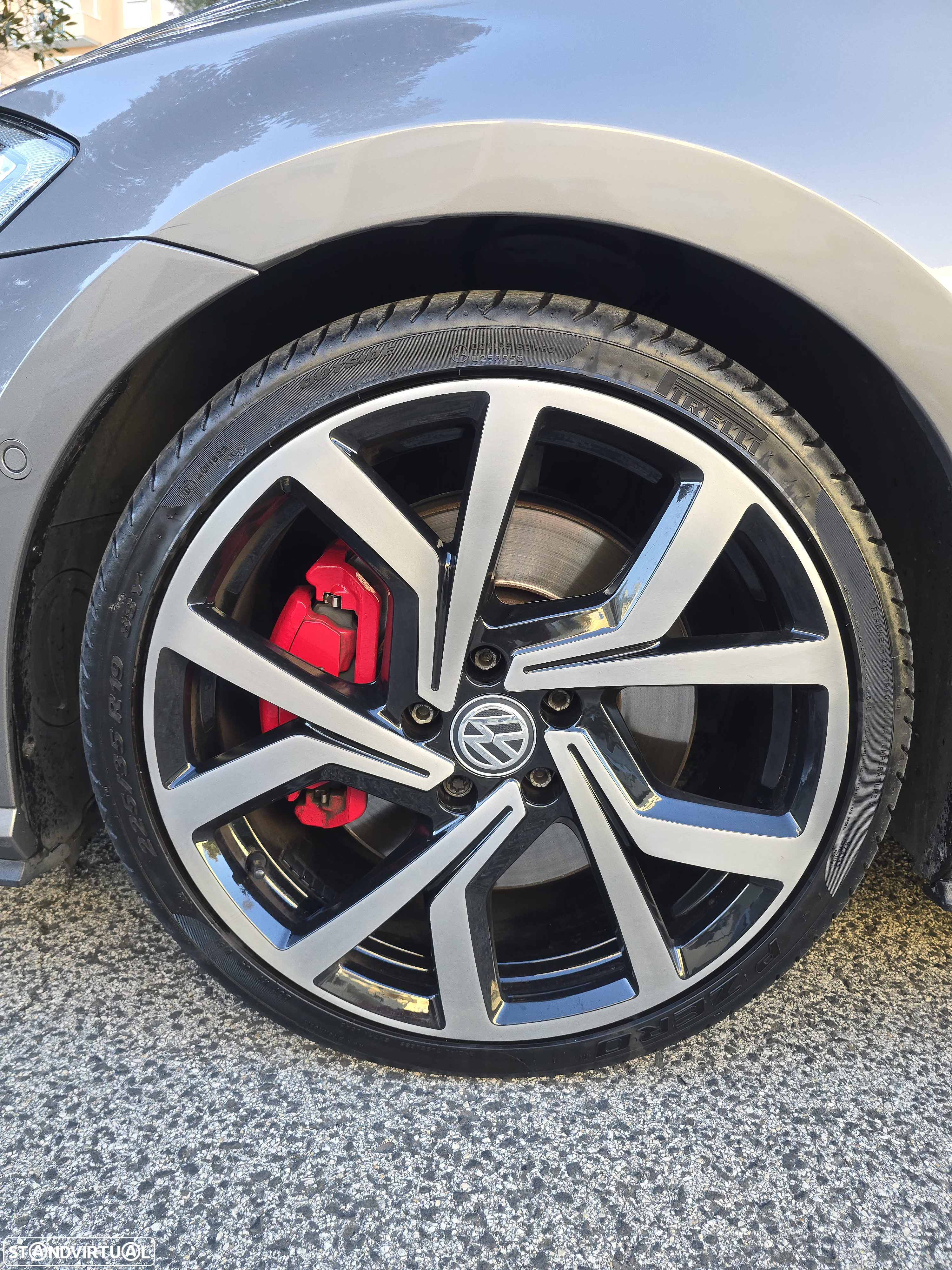 VW Golf 2.0 TSI GTI DSG Performance - 30