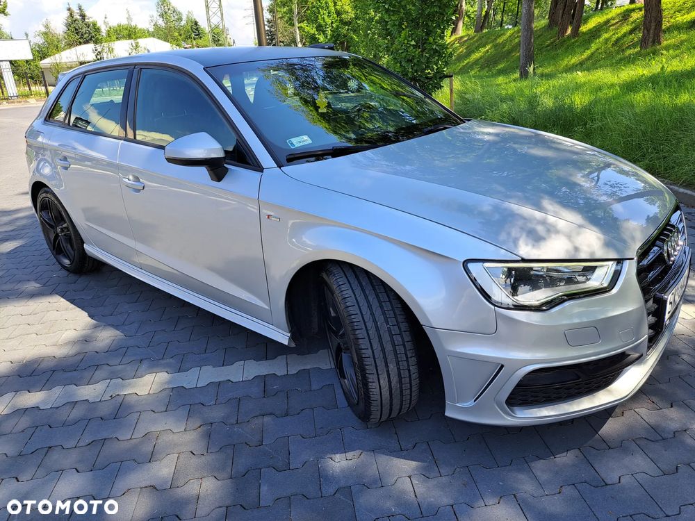 Audi A3 Sportback 1.6 TDI DPF S line Sportpaket - 30