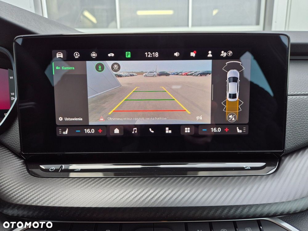 Skoda Octavia 2.0 TDI Sportline DSG - 29