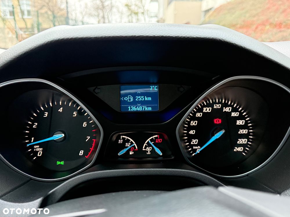 Ford Focus 1.0 EcoBoost Start-Stopp-System Champions Edition - 13