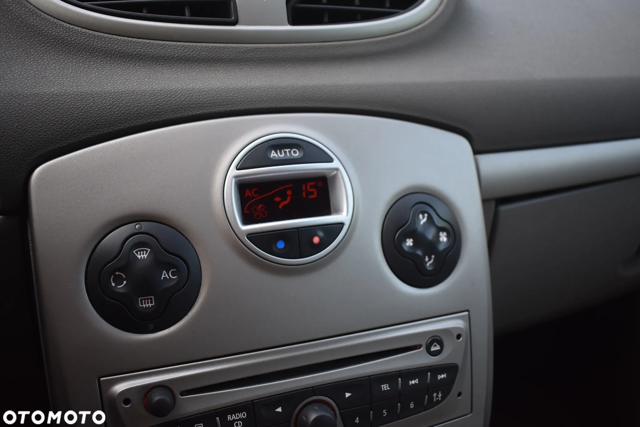 Renault Clio 1.2 TCE Expression - 15