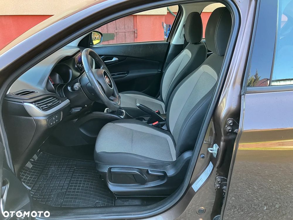 Fiat Tipo 1.4 16V Lounge - 21