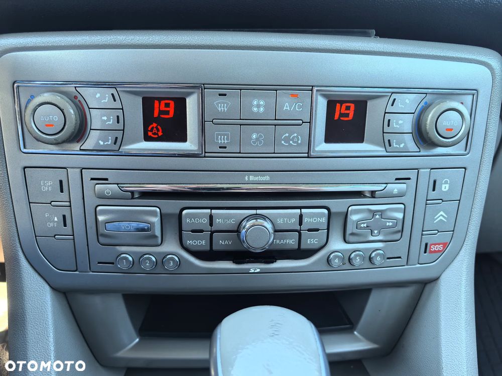 Citroën C5 2.0 HDi Exclusive - 26