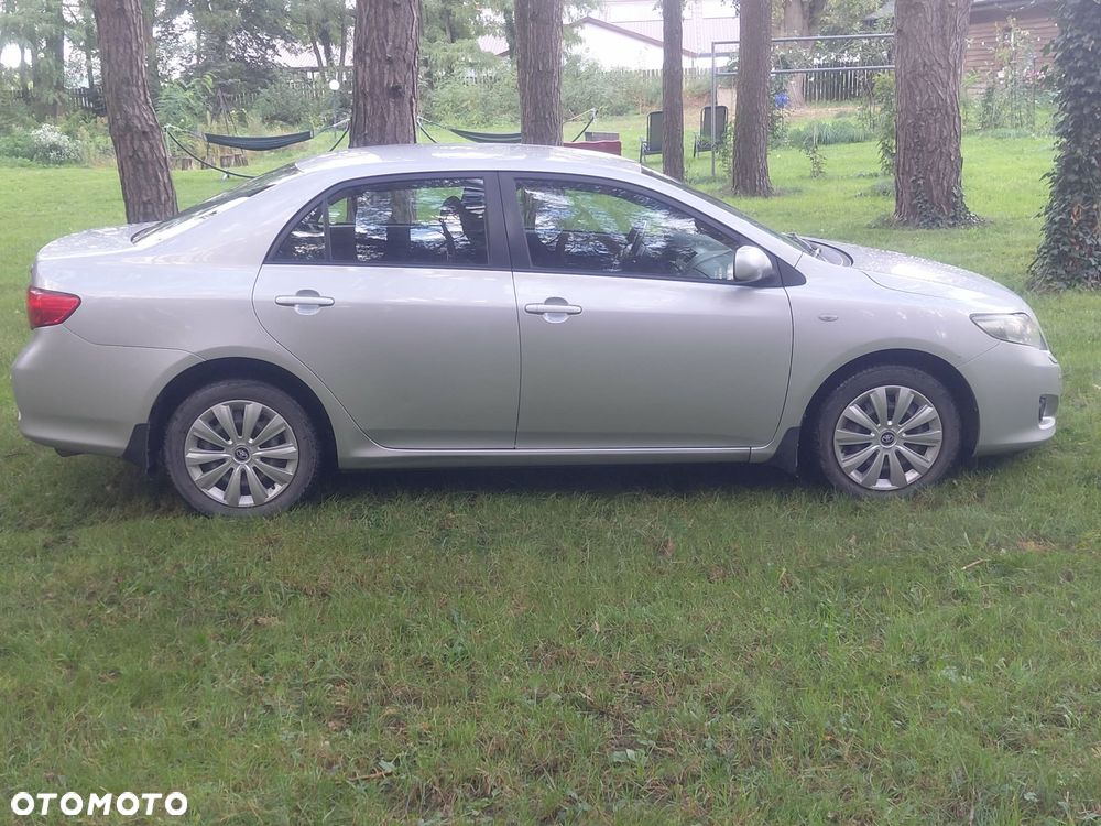 Toyota Corolla 1.6 VVT-i Luna MM - 8