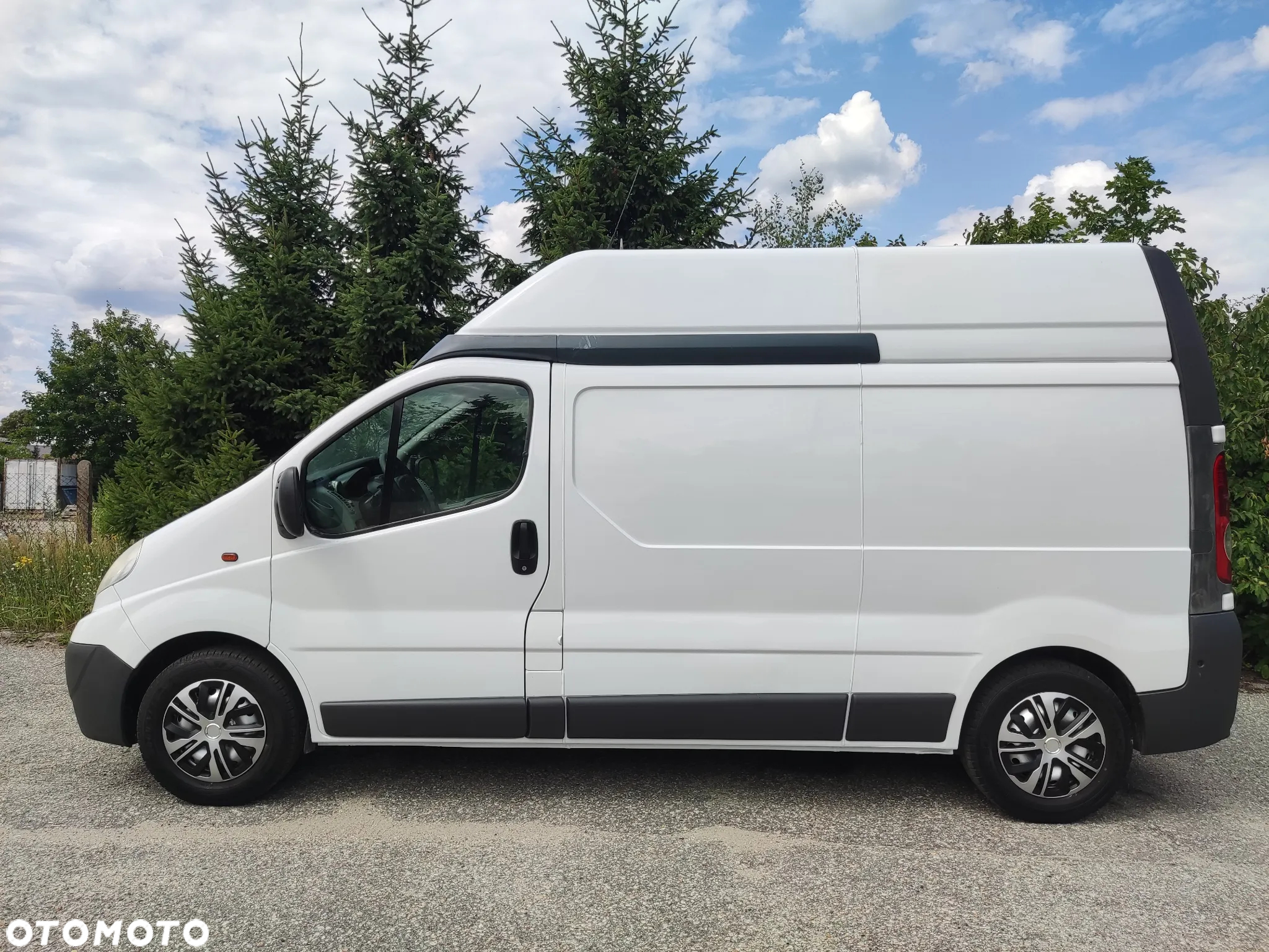 Opel Vivaro - 9