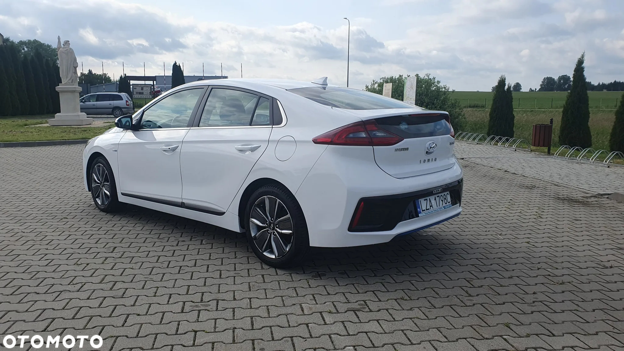Hyundai IONIQ Hybrid 1.6 GDI Style - 4