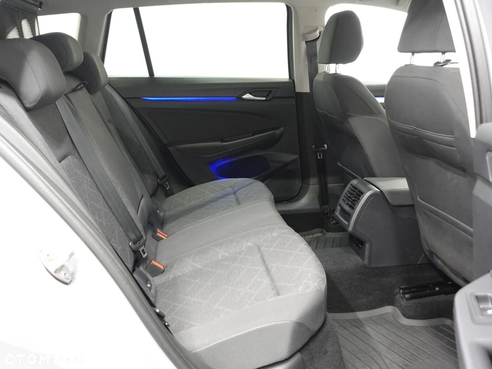 Volkswagen Golf 2.0 TDI SCR Life - 23