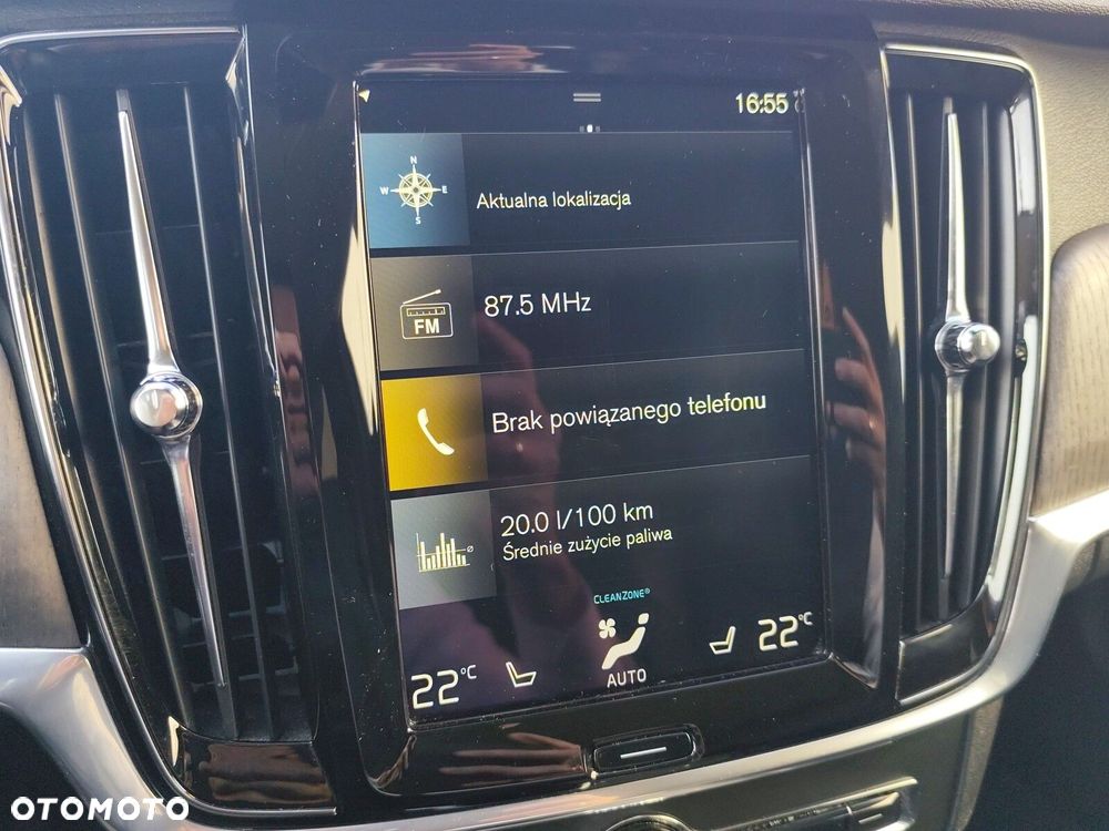 Volvo V90 Cross Country - 30