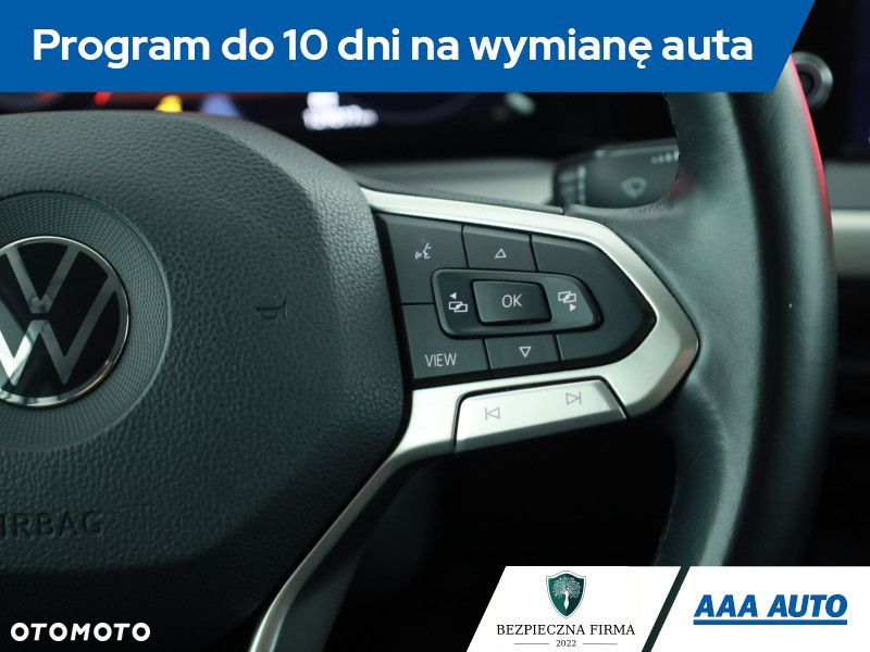 Volkswagen Golf - 20