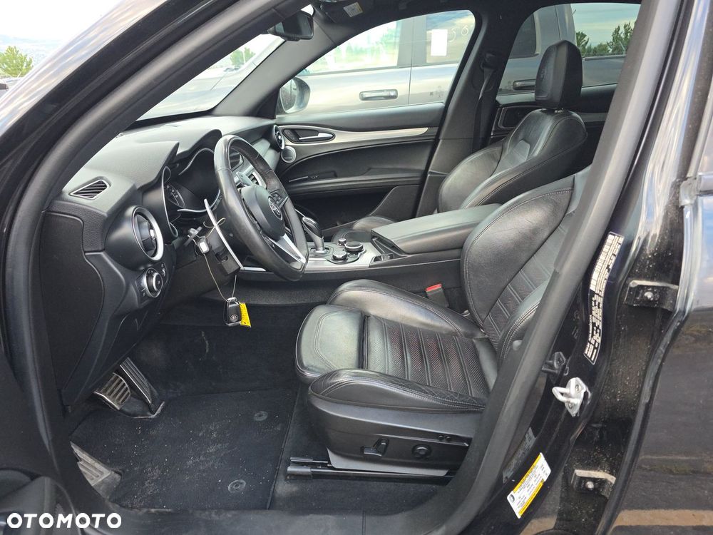 Alfa Romeo Stelvio 2.0 Turbo TI Q4 - 7