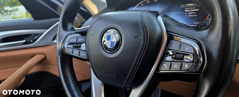 BMW Seria 5 520d Luxury Line - 24