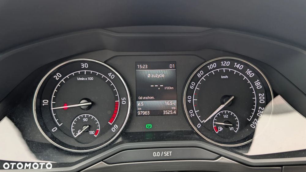 Skoda Superb 2.0 TDI SCR Style DSG - 7