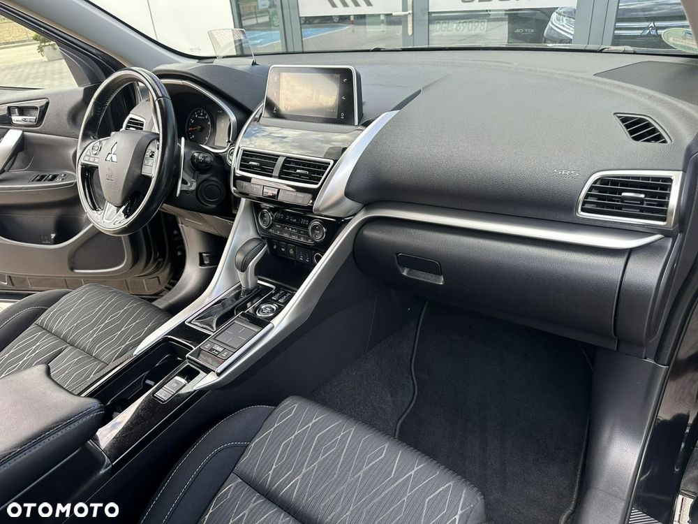 Mitsubishi Eclipse Cross 1.5 T-MIVEC ClearTec CVT 4WD Intro Edition - 17