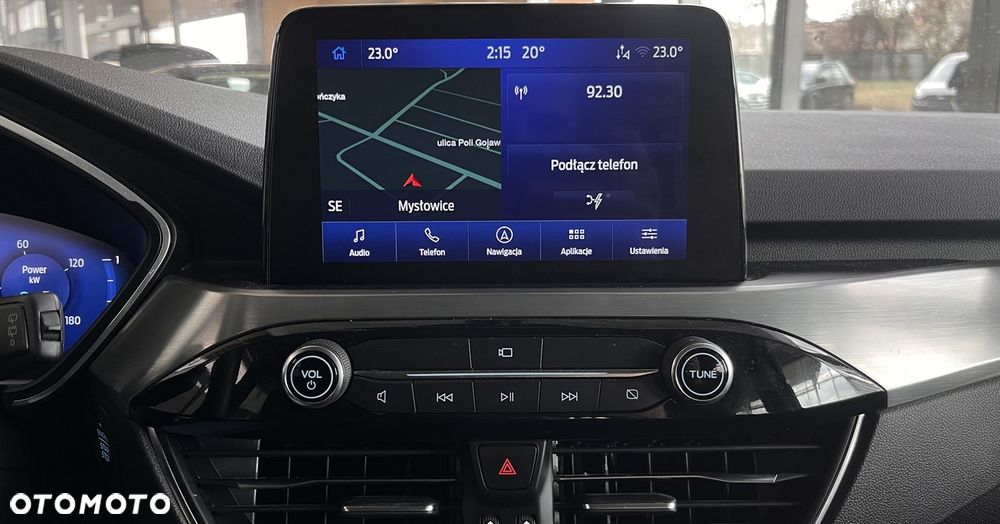 Ford Kuga 2.5 Duratec FHEV 4x4 TITANIUM - 32