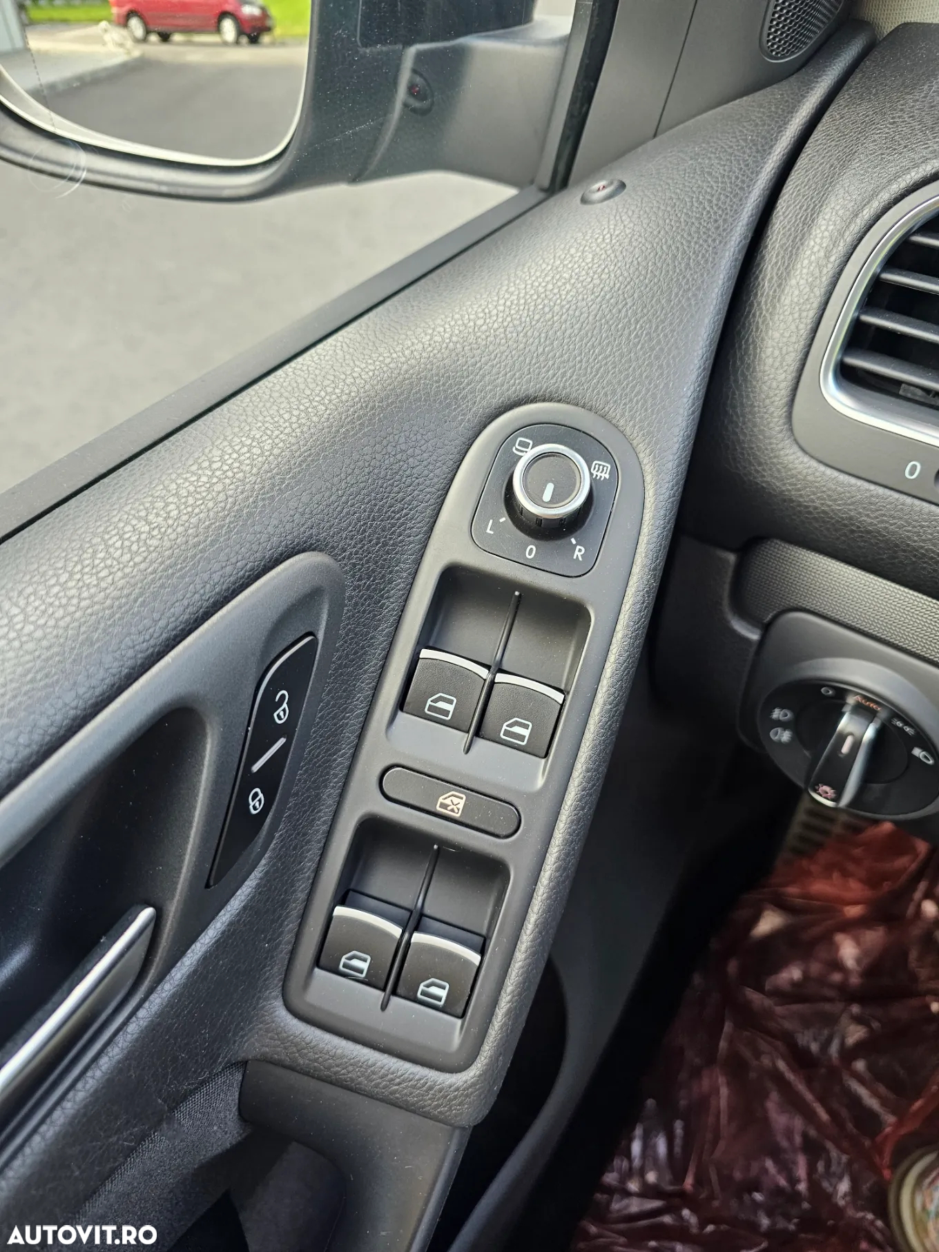 Volkswagen Golf 1.4 TSI Style - 30