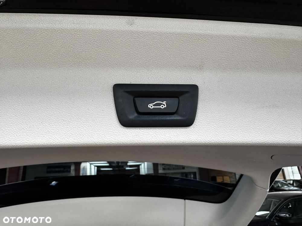 BMW X3 xDrive20i Advantage - 15