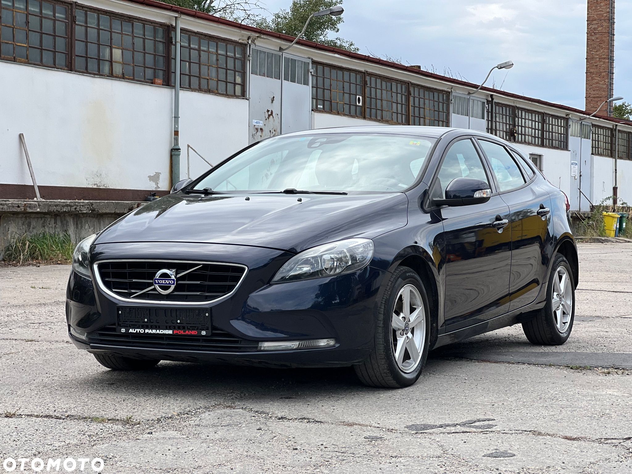Volvo V40 D2 Drive-E Kinetic - 1