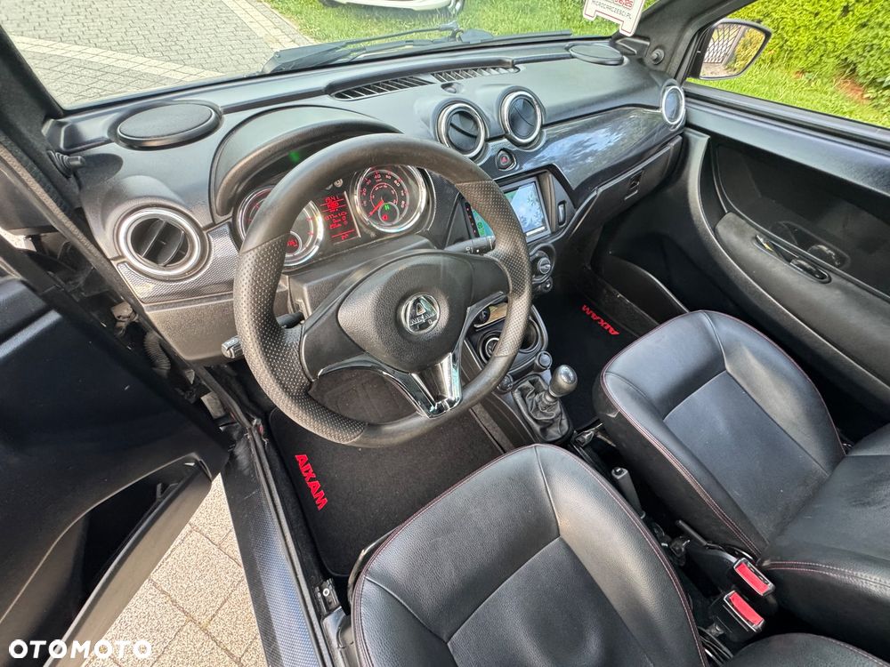 Aixam Coupe - 12