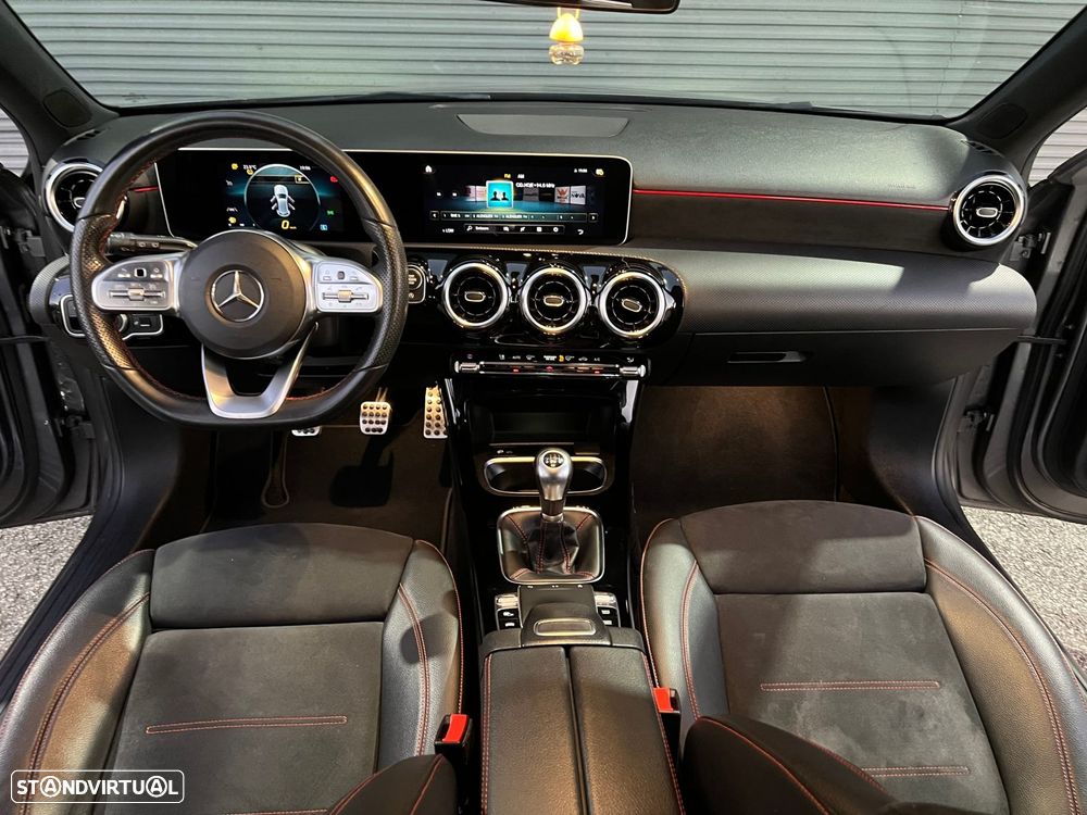 Mercedes-Benz A 160 AMG Line - 16