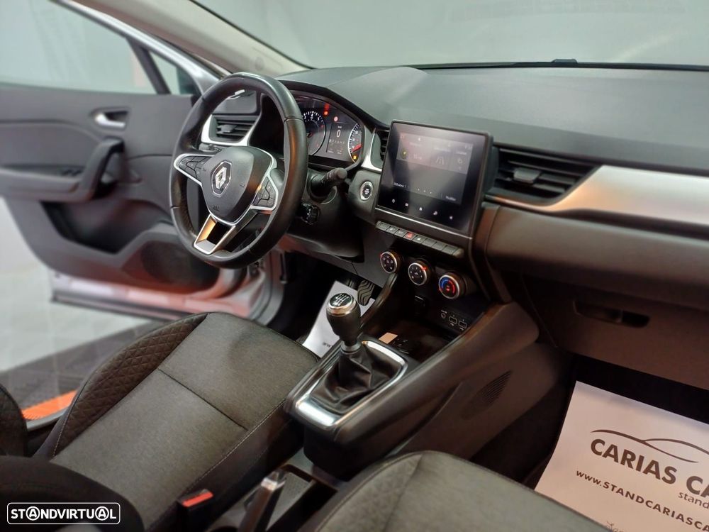 Renault Captur - 21