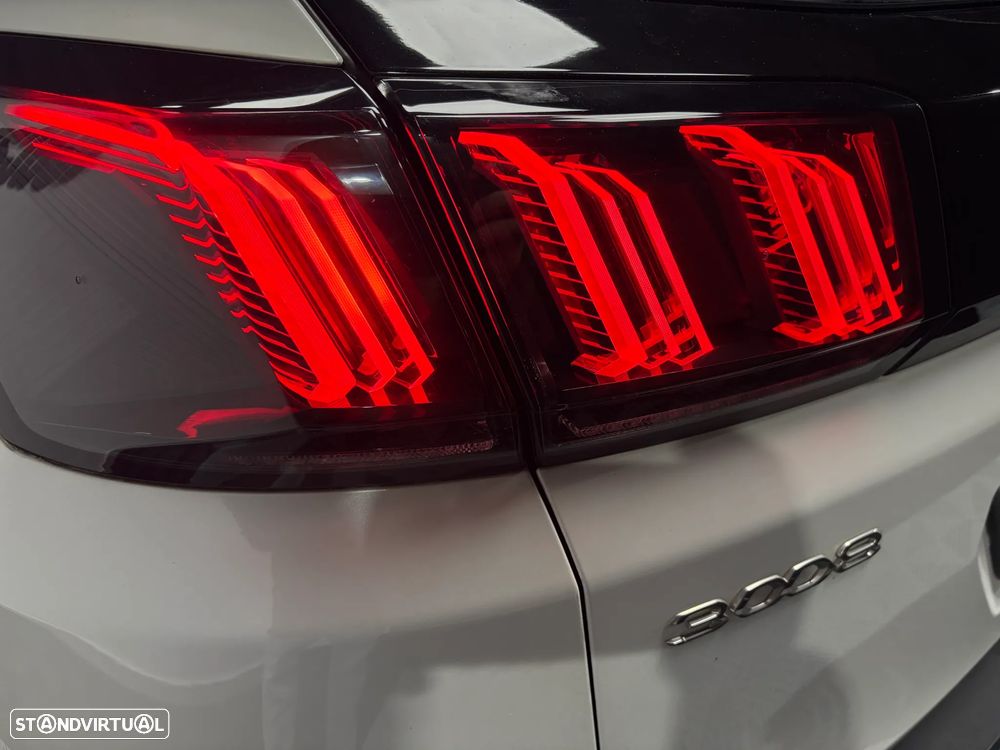 Peugeot 3008 1.6 Hybrid Allure e-EAT8 - 15