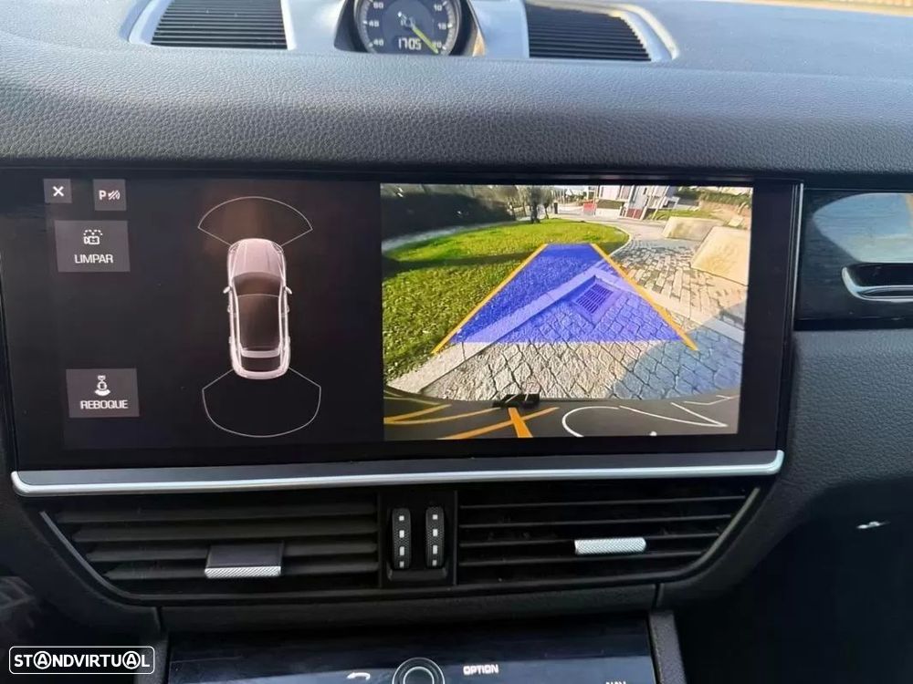 Porsche Cayenne Coupé E-Hybrid - 24