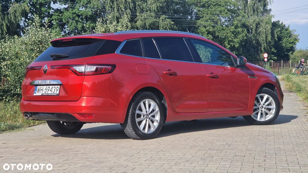 Renault Megane 1.5 dCi Intens EDC - 4