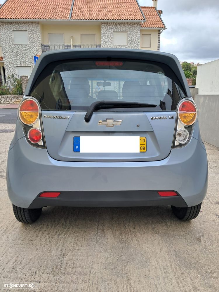 Chevrolet Spark 1.0 LS - 9