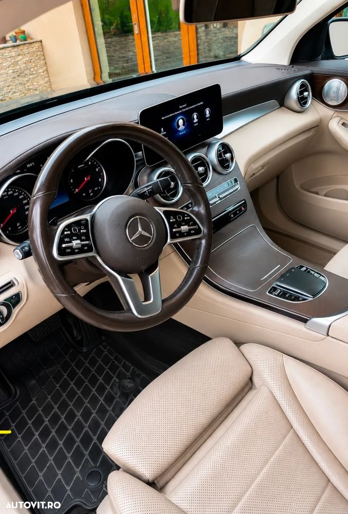 Mercedes-Benz GLC - 7