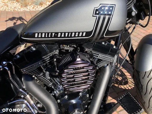 Harley-Davidson Softail Slim - 20