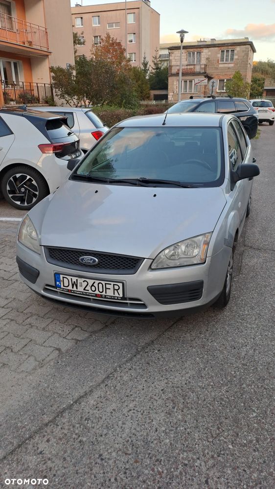 Ford Focus - 1