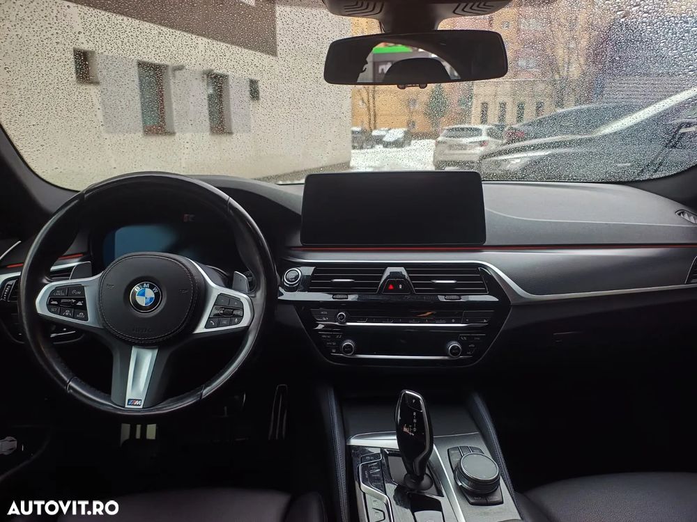BMW Seria 5 530e xDrive Aut. M Sport Edition - 15