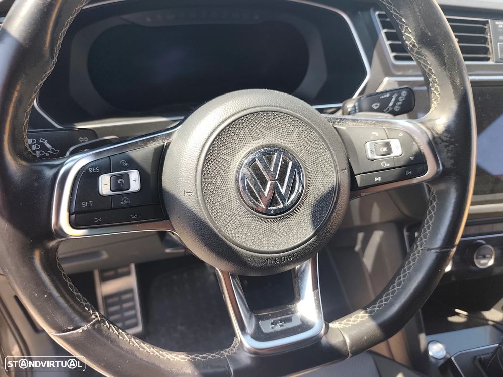 VW Tiguan 2.0 TDI R-Line DSG - 6