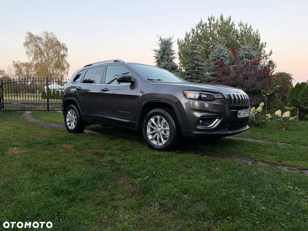 Jeep Cherokee - 8