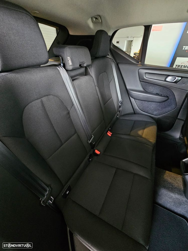 Volvo XC 40 2.0 D3 Geartronic - 29