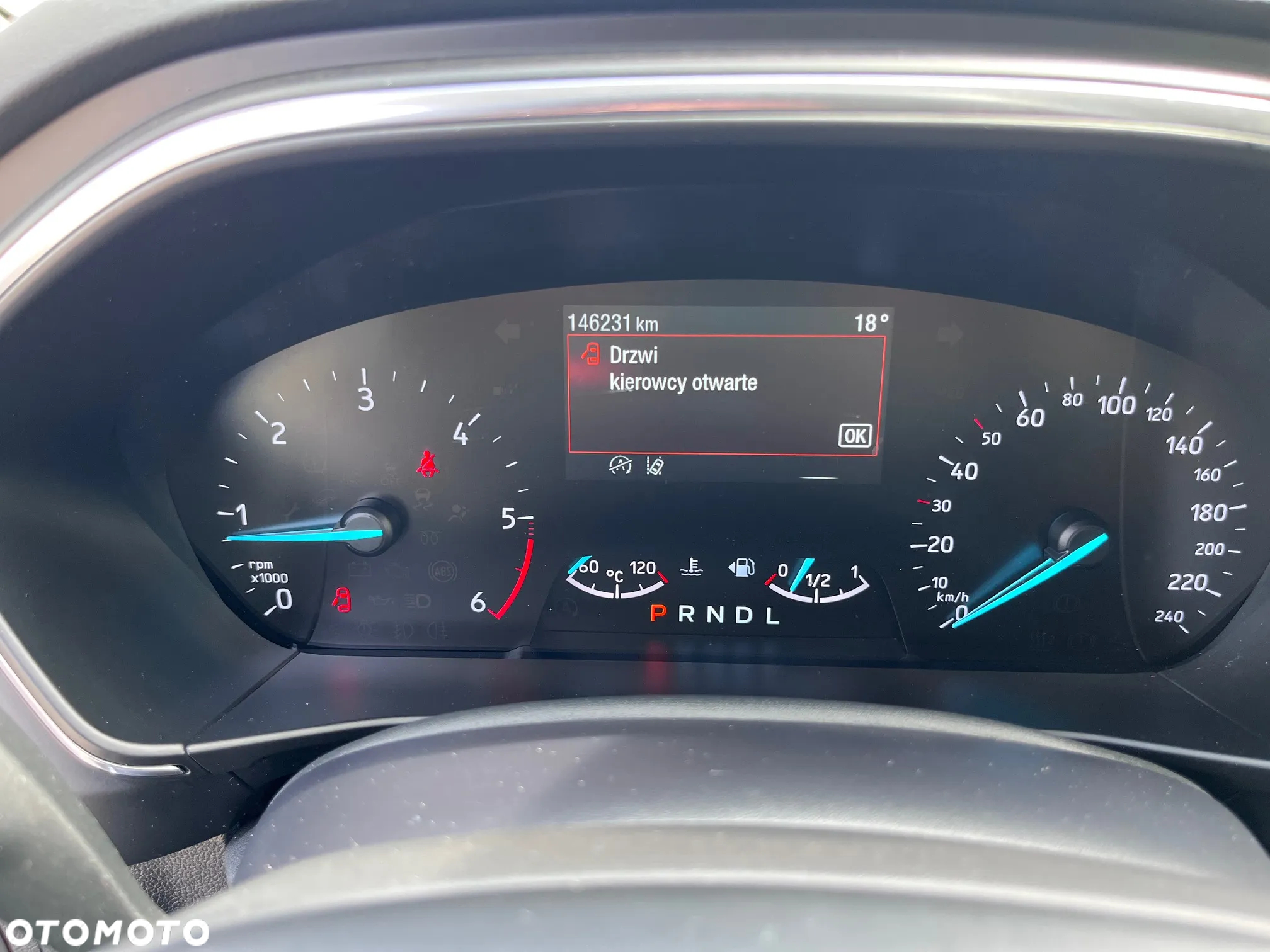 Ford Focus 1.5 EcoBlue Start-Stopp-System TITANIUM EDITION - 19