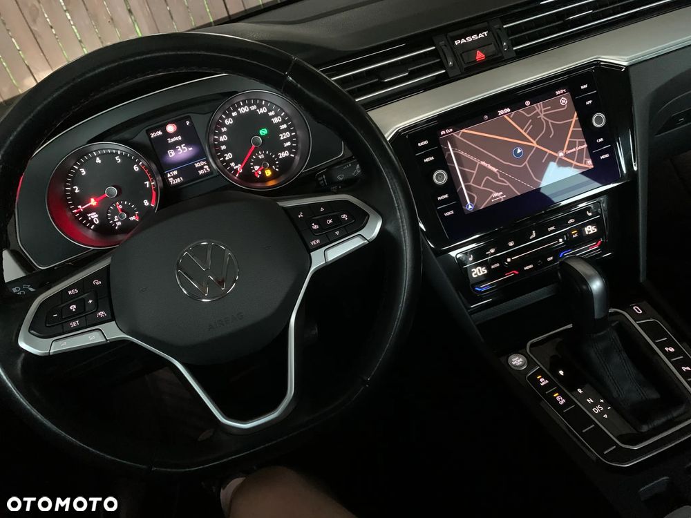 Volkswagen Passat 1.5 TSI EVO Elegance DSG - 39