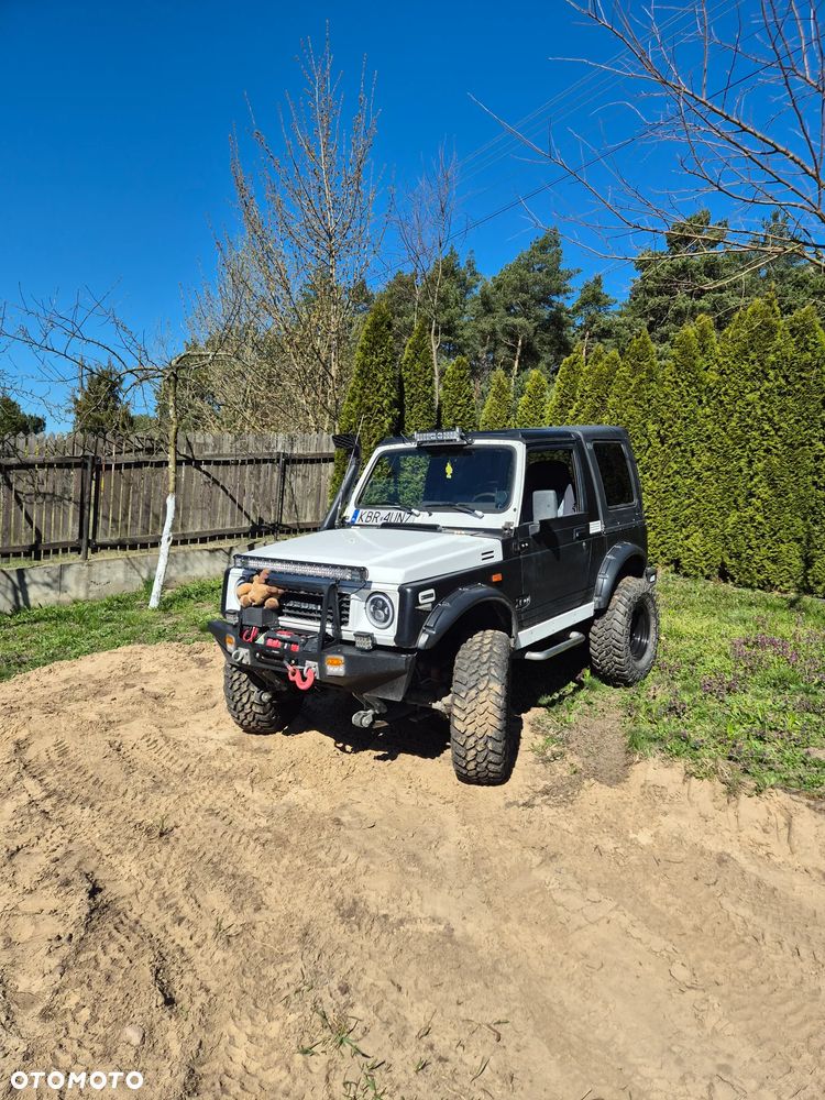 Suzuki Samurai - 10