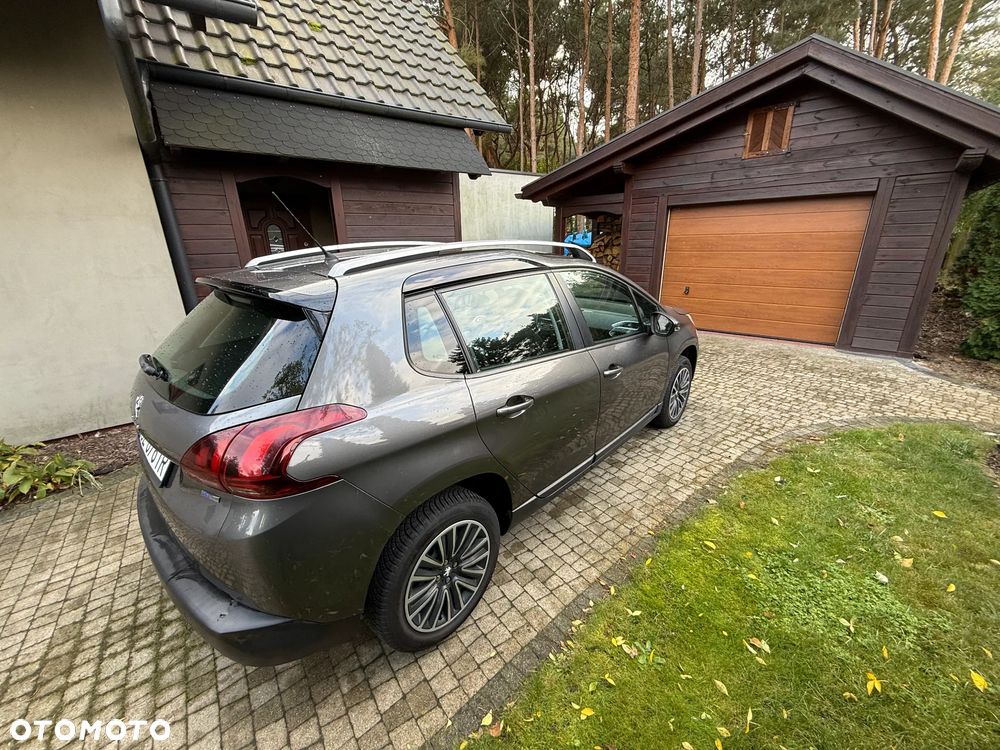 Peugeot 2008 1.2 Pure Tech Active S&S - 16