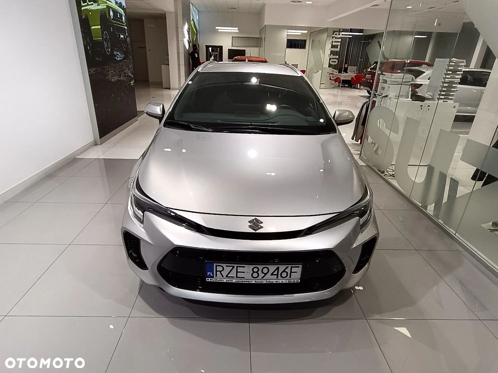 Suzuki Swace 1.8 Hybrid Elegance CVT - 8