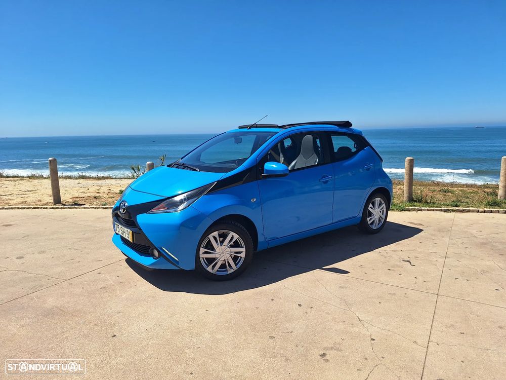Toyota Aygo 1.0 X-Wave - 1