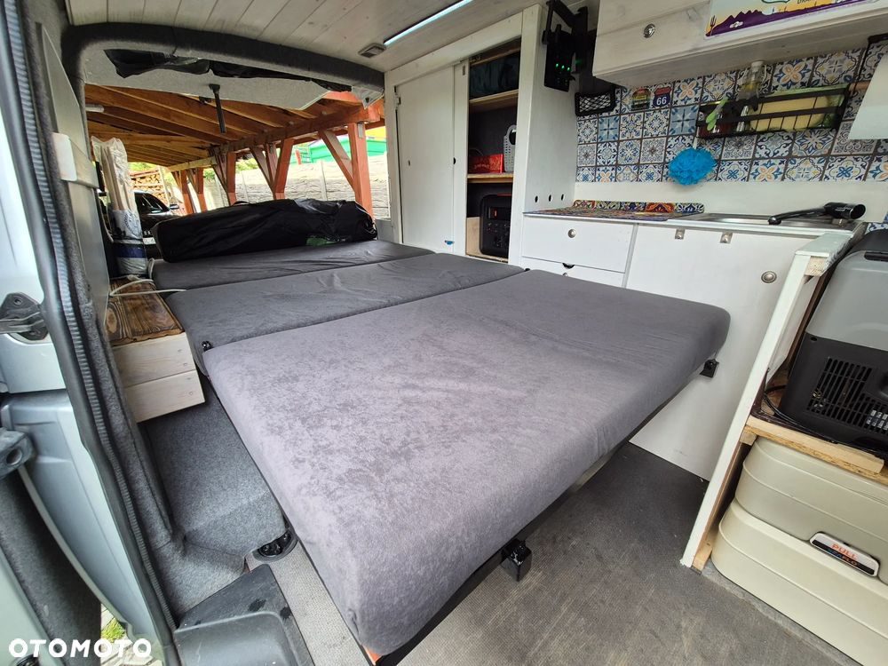Volkswagen Transporter T6 - 21