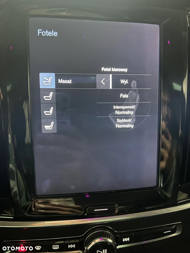 Volvo V90 D4 Inscription - 30