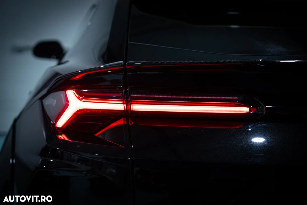 Lamborghini URUS - 6