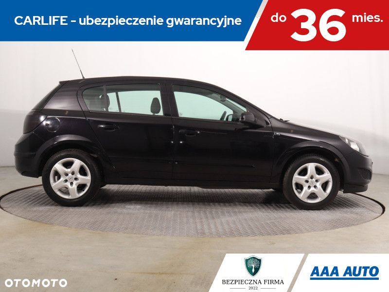 Opel Astra - 8