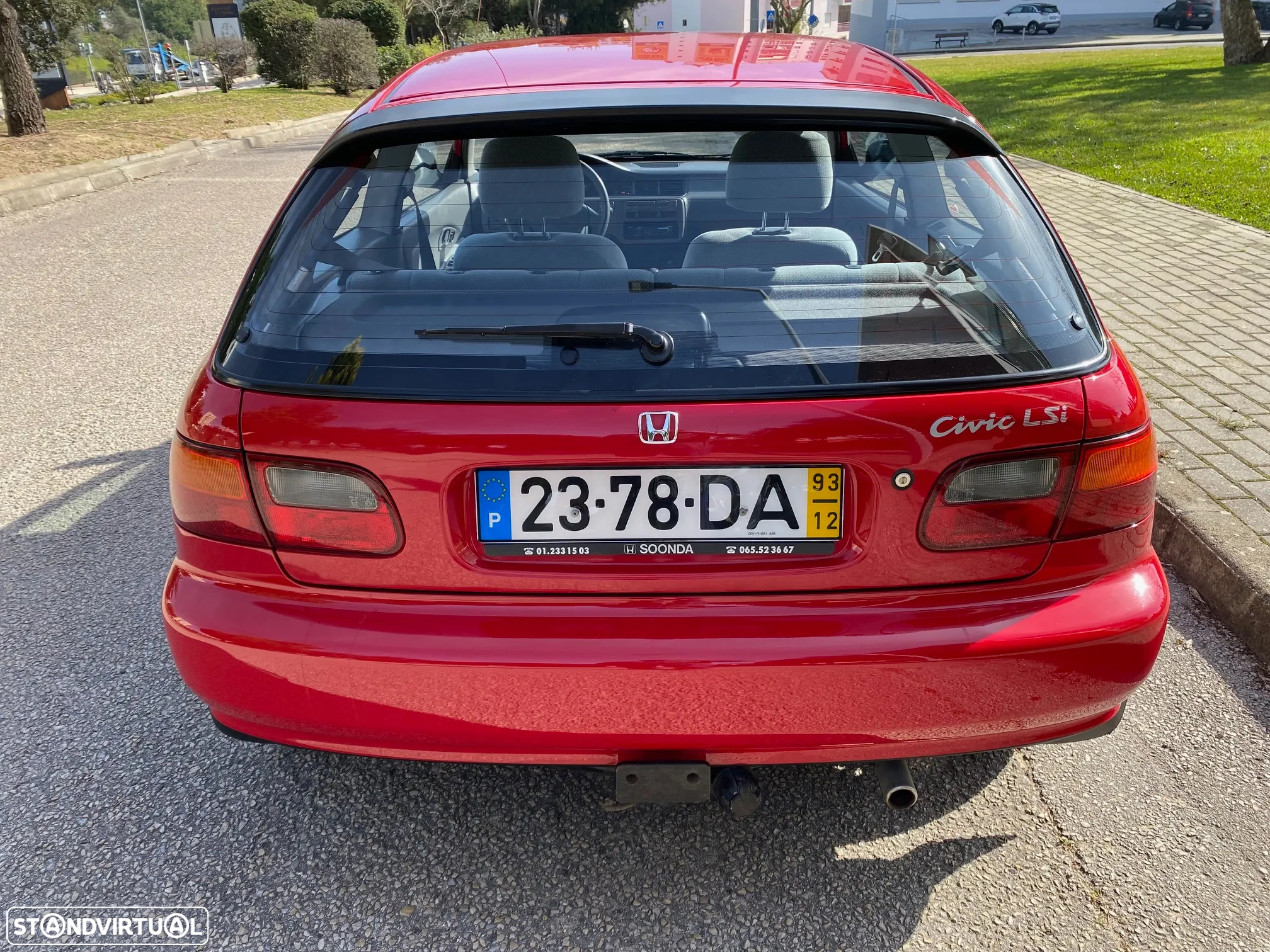 Honda Civic 1.5 LSi 16 V - 26