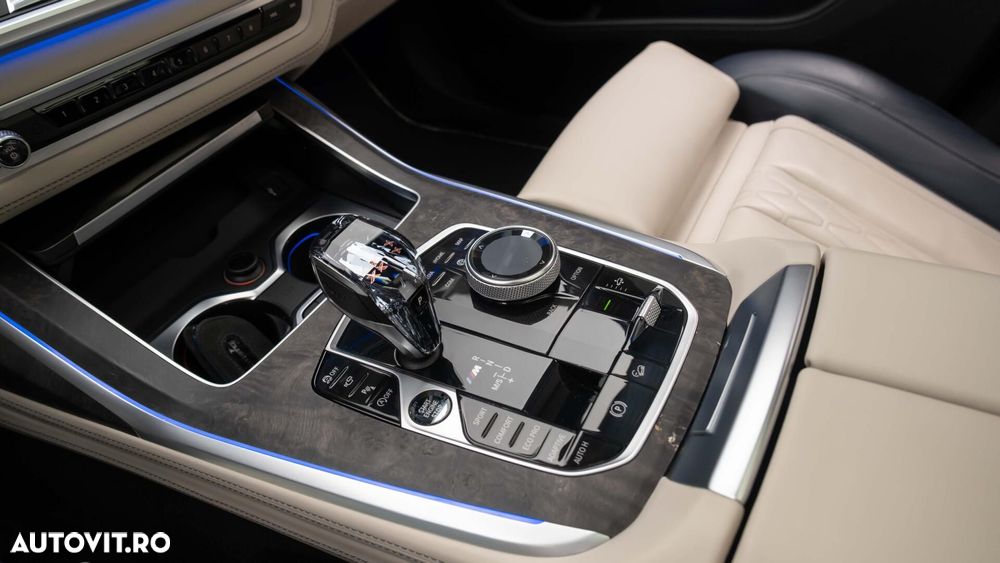 BMW X7 - 21