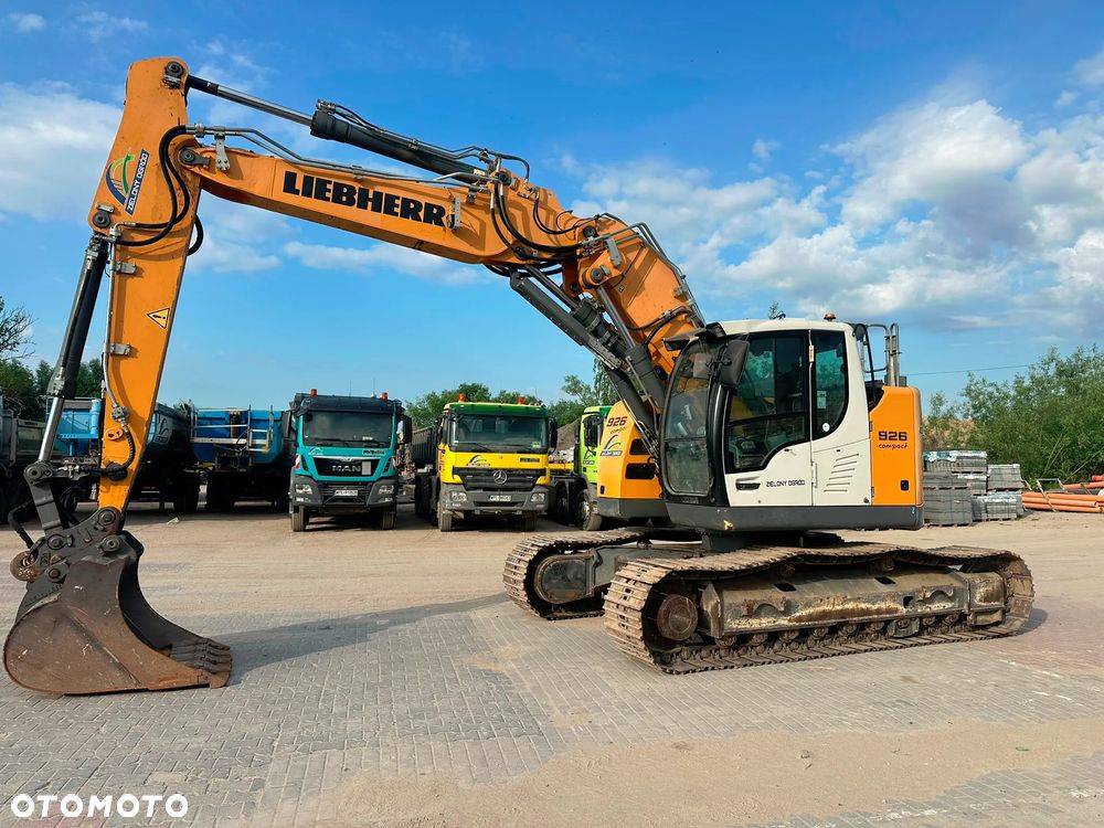 Liebherr R926 COMP - 1