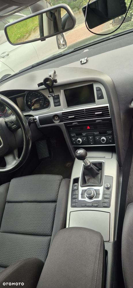 Audi A6 Avant - 18