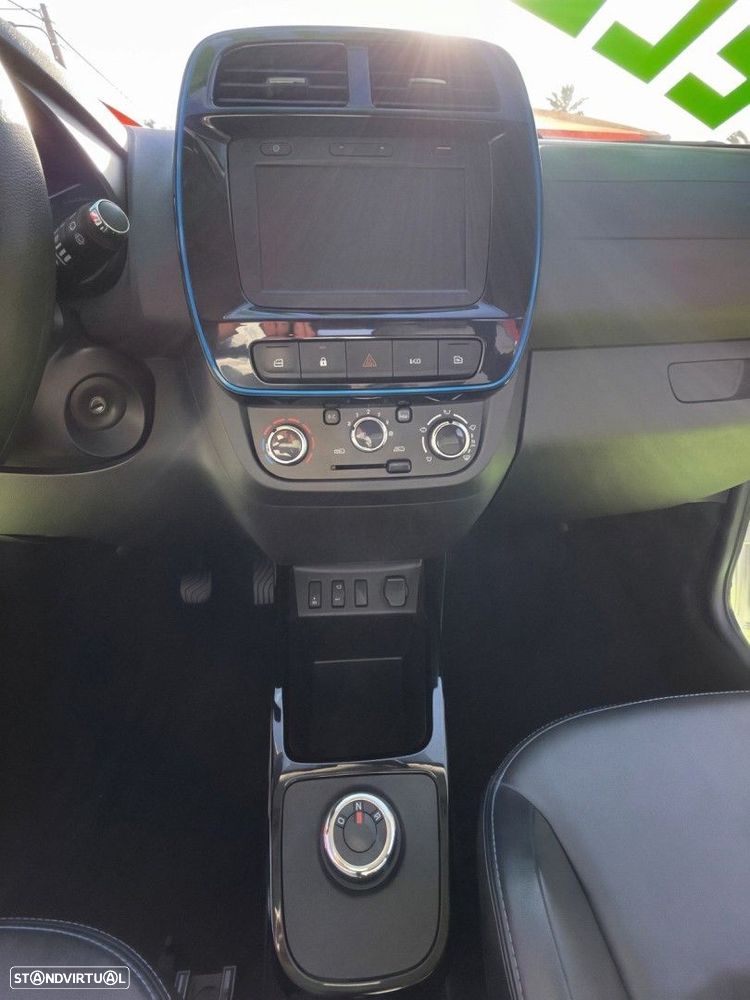 Dacia Spring Comfort Plus - 12